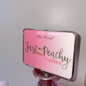 Too Faced Just Peachy Mattes (USED)